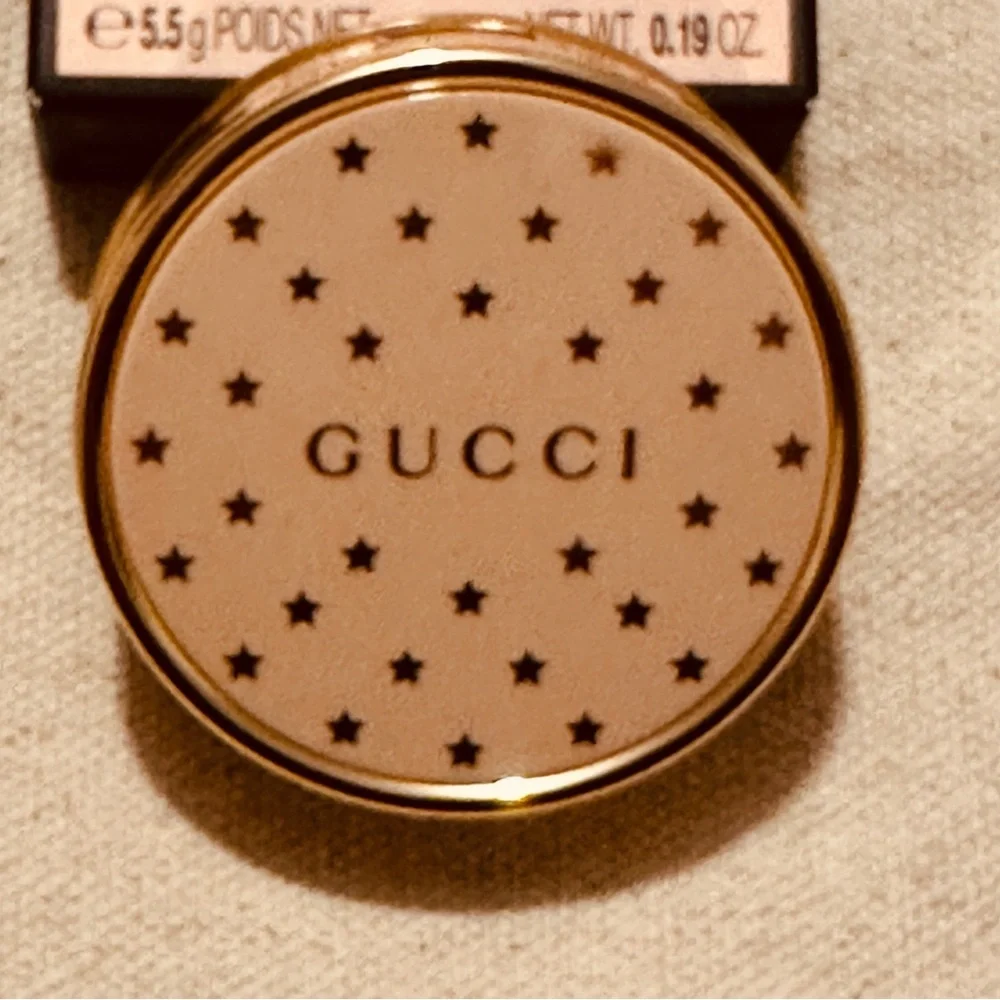 Gucci | Blush | Luminous Matte Powder Blush | Warm Berry